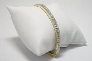 Acheter19 - 18 karaats geelgouden armband met ca 13 crt princess geslepen diamanten? Enchérissez de 4850!