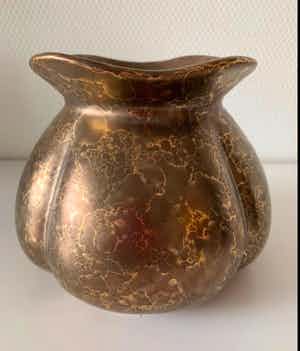 Niet of onleesbaar gesigneerd - Haldensleben Keramik verkocht voor € 10!