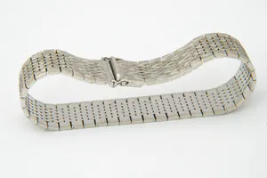 Vintage jaren 60 wit-gouden 14 krt unisex Armband - flexibele gematteerde band kopen? Bied vanaf 1360!