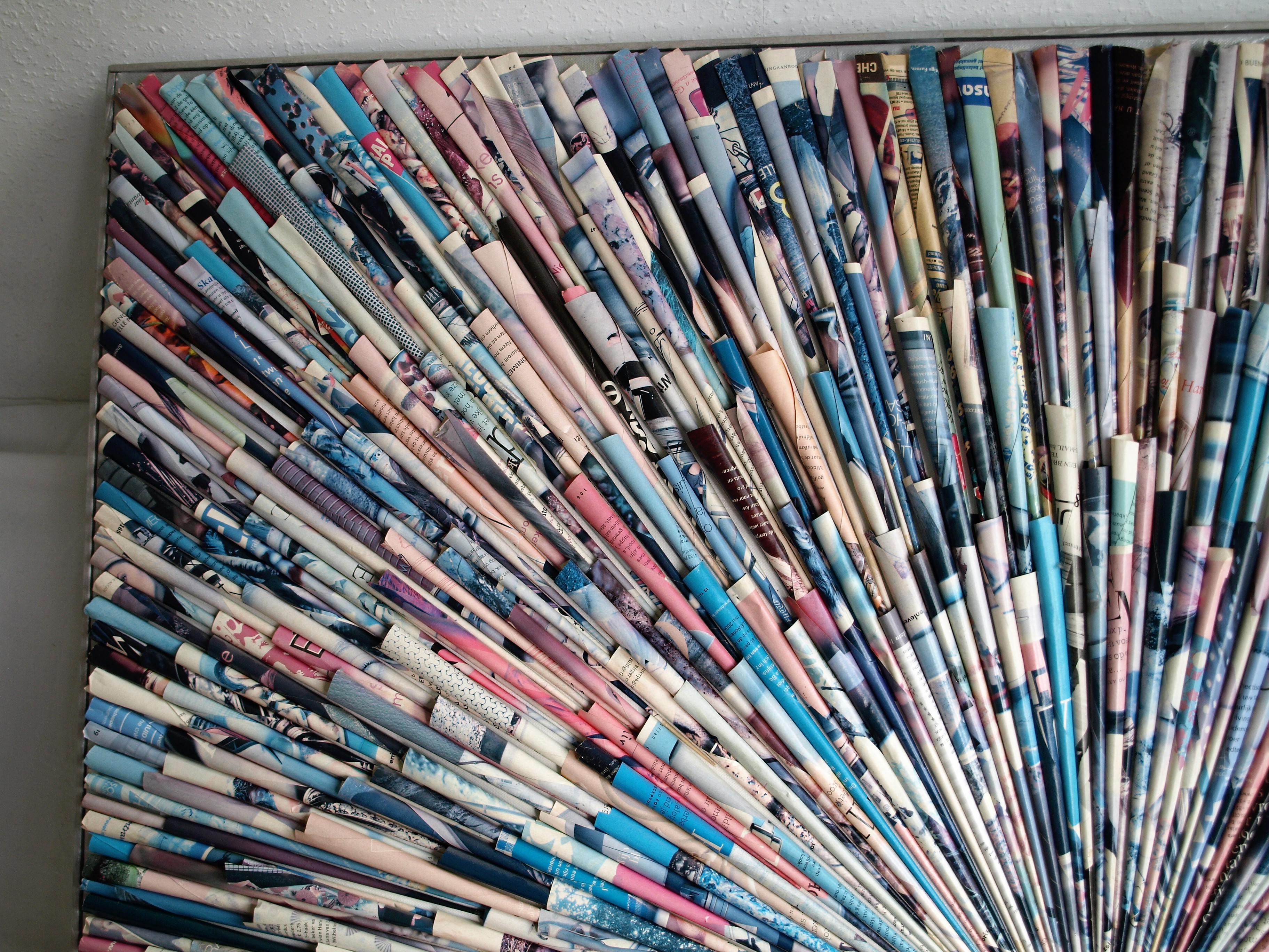 Niet of onleesbaar gesigneerd - Papierkunst – “Cupido” - ingelijst  kopen? Bied vanaf 1!