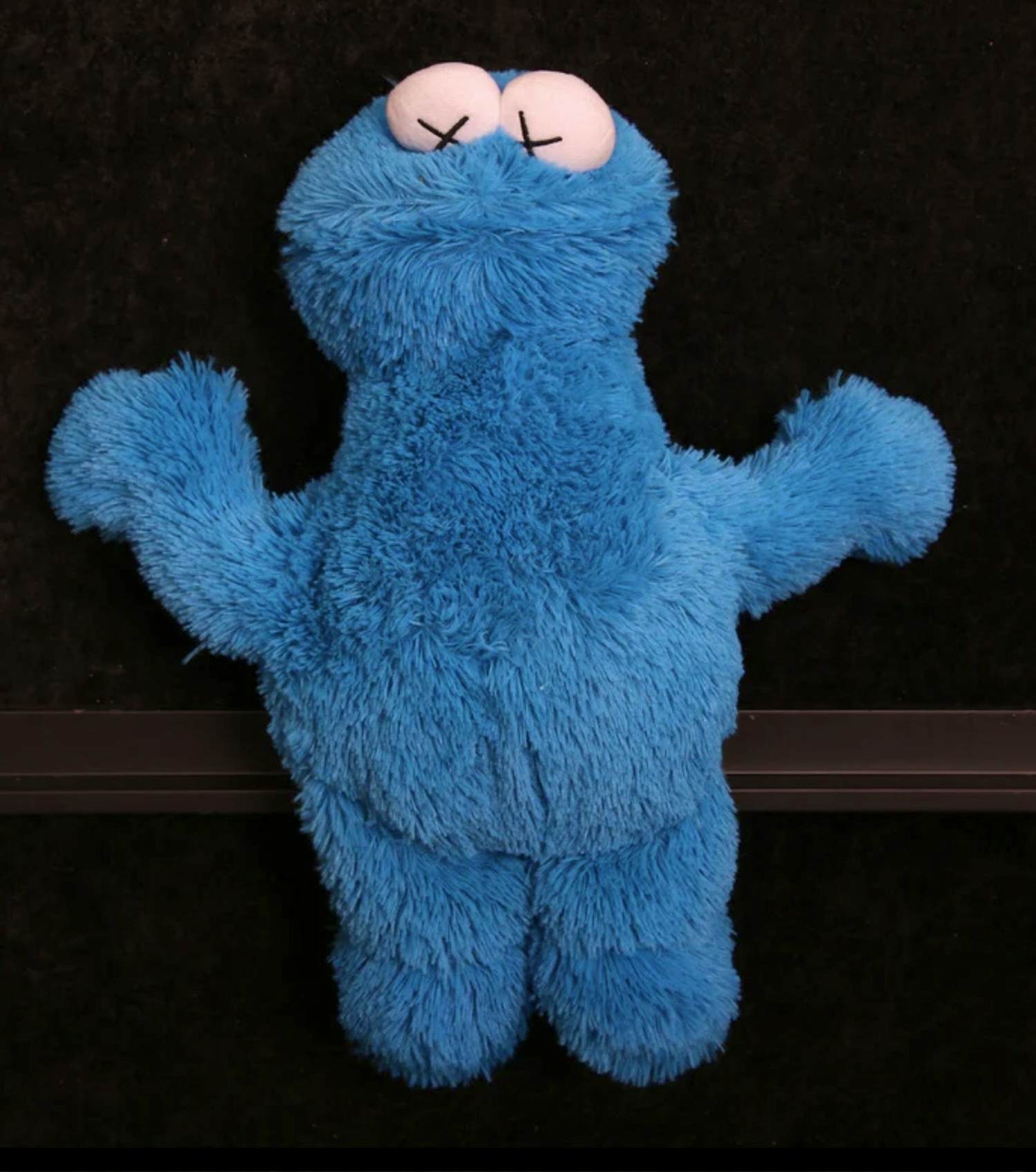 KAWS - Sesame Street, Plush Toy Cookie. Limited edition 2018. kopen? Bied vanaf 50!