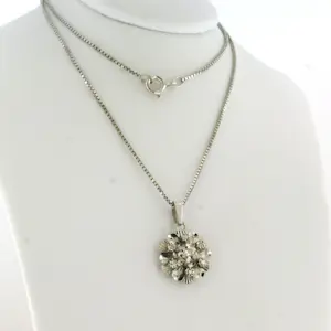 14k gouden collier en hanger met single cut geslepen diamant totaal circa 0.05ct kopen? Bied vanaf 610!