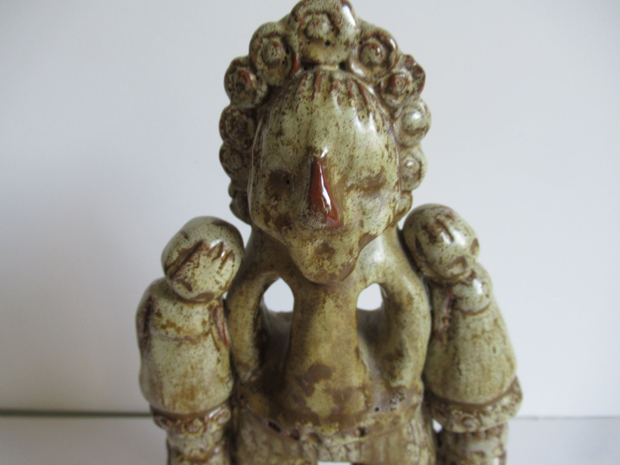 Niet of onleesbaar gesigneerd - Gestapelde figuren kopen? Bied vanaf 1!