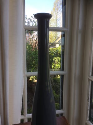 Floris Meydam - grote grijze flesvaas kopen? Bied vanaf 100!