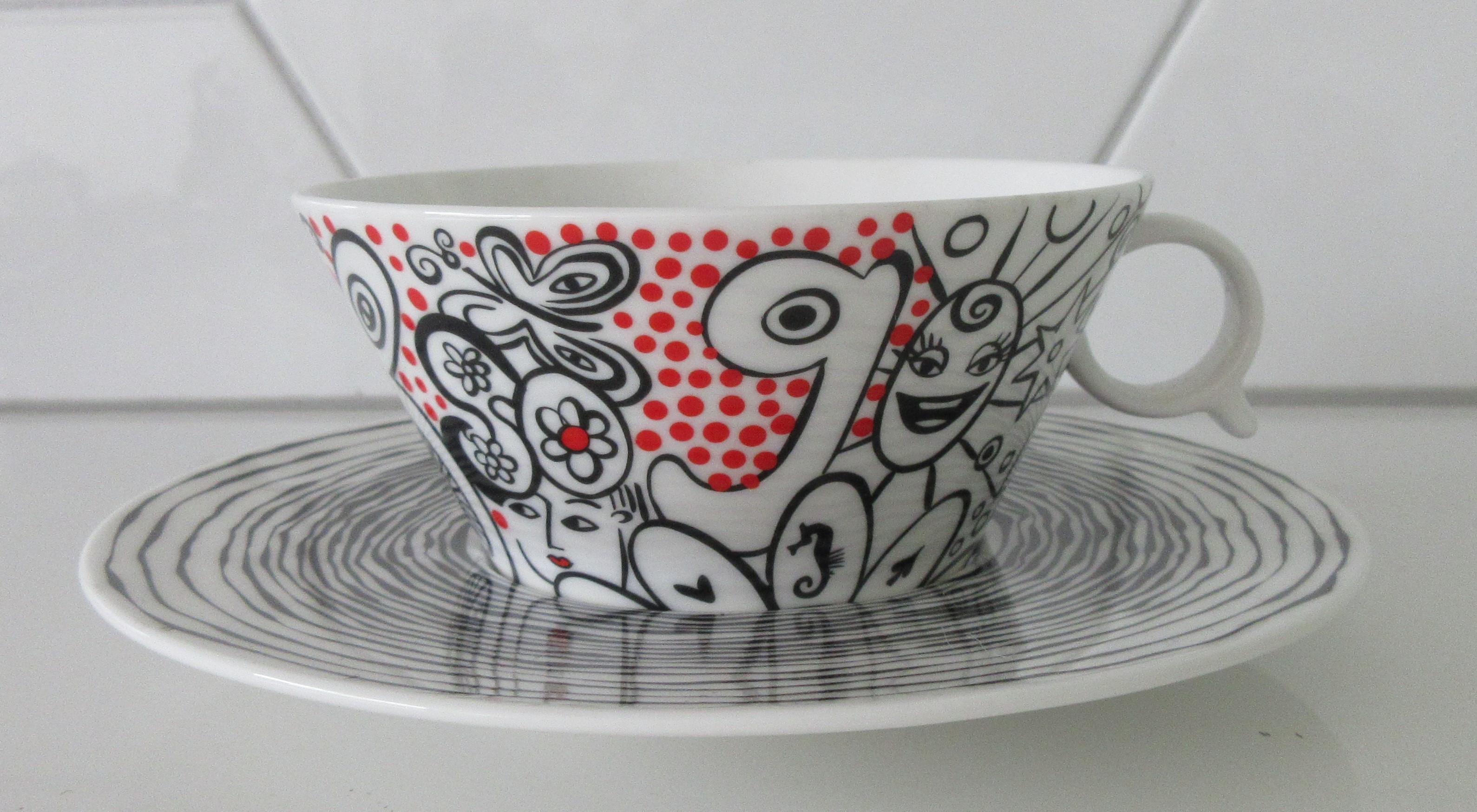 Ritzenhoff AG - Kop en schotel T-Amo Petra Peschkes verkocht voor € 1!