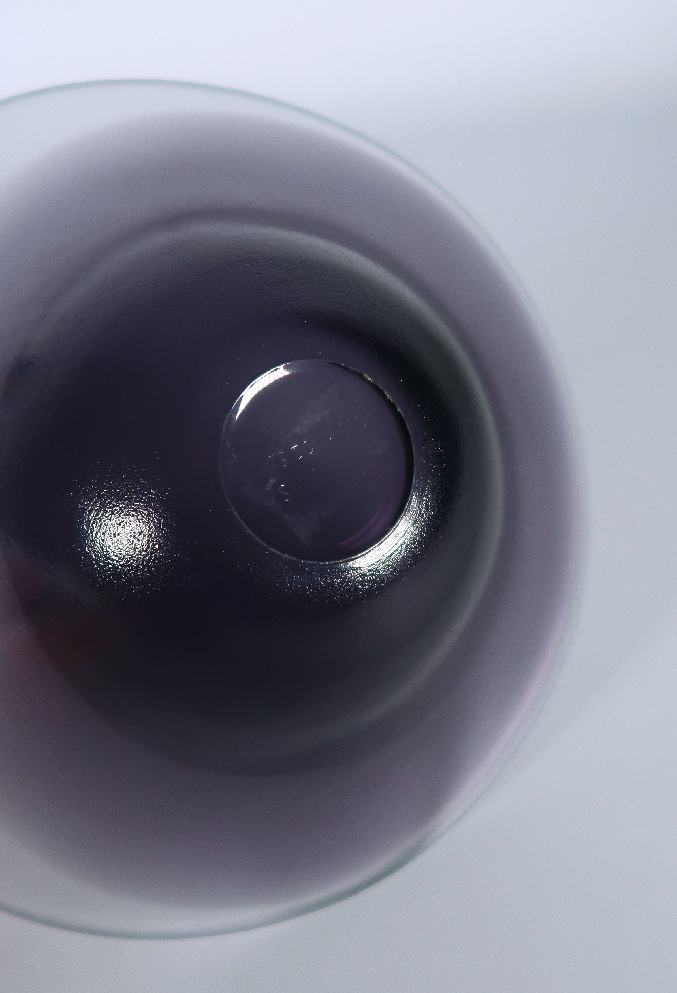 Mats Jonasson - Glas, Paars schaaltje kopen? Bied vanaf 1!