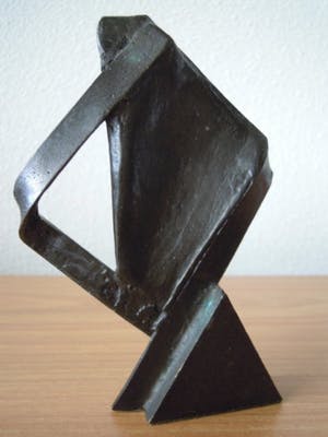 Brons (Onbekend) - Heel apart bronzen beeldje van een vrouw kopen? Bied vanaf 35!