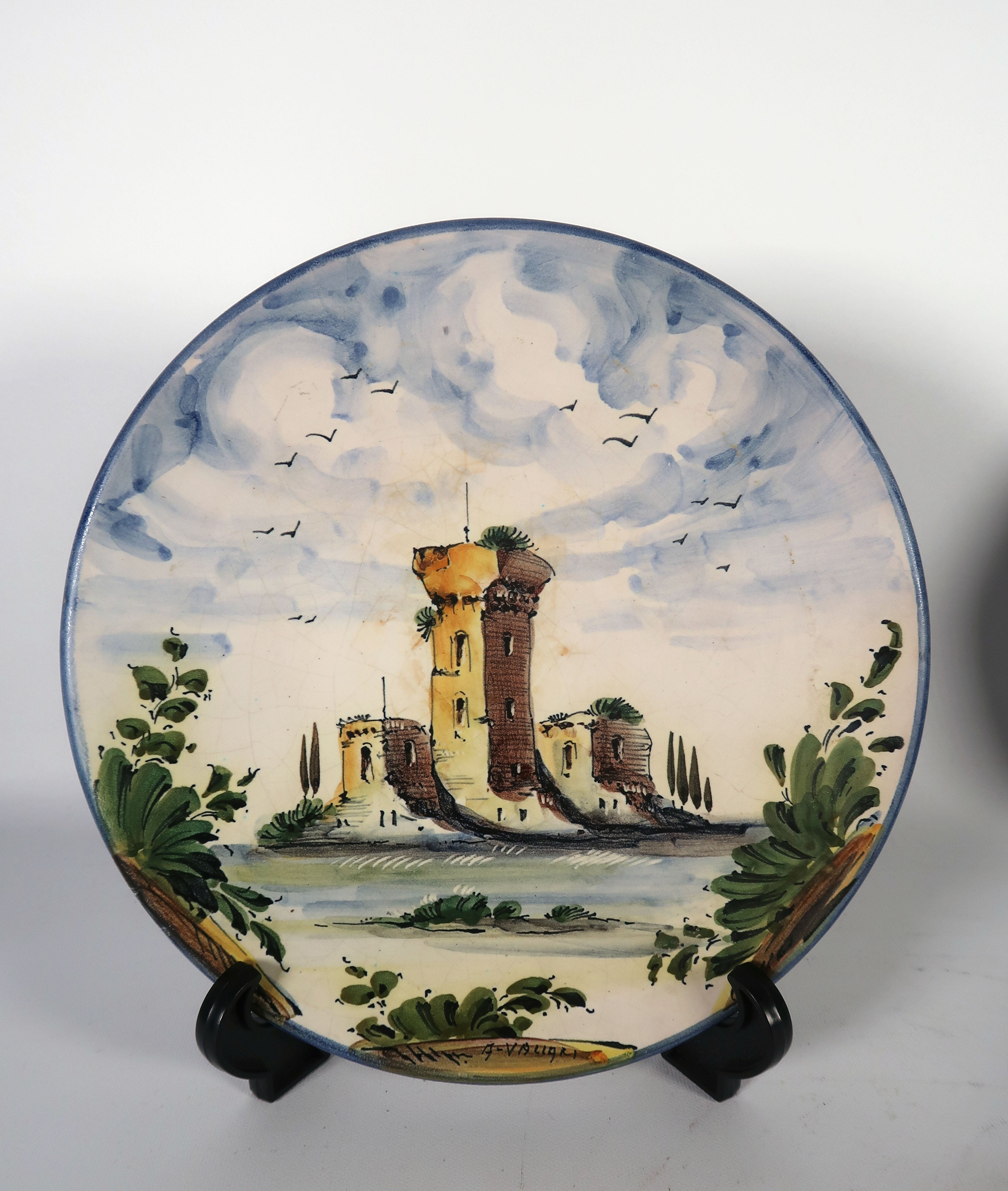 Keramiekfabriek Velsen - Aardewerk, Lot van drie borden en een asbak kopen? Bied vanaf 1!