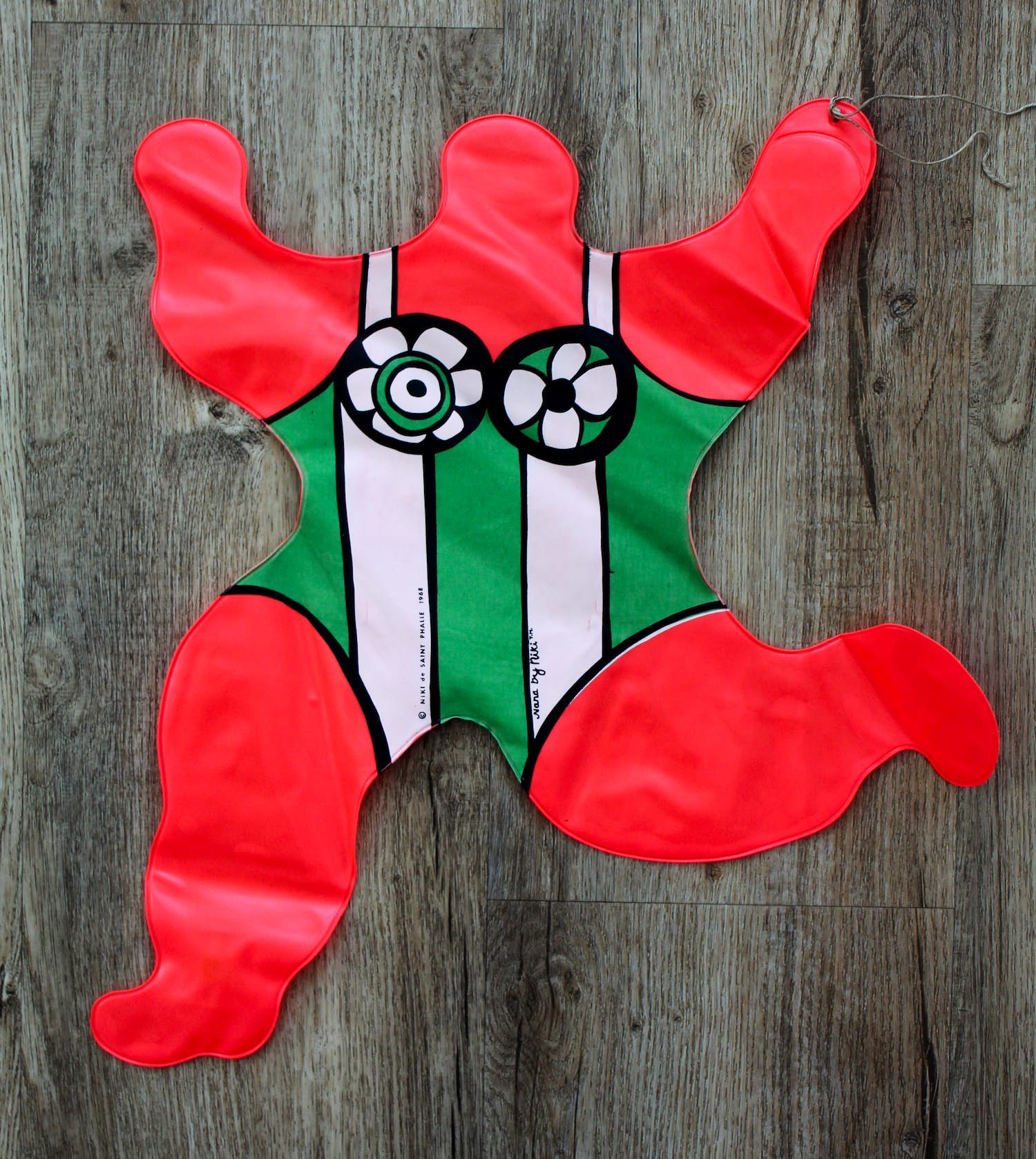 Niki de Saint-Phalle - Inflatable Nana verkocht voor € 199!