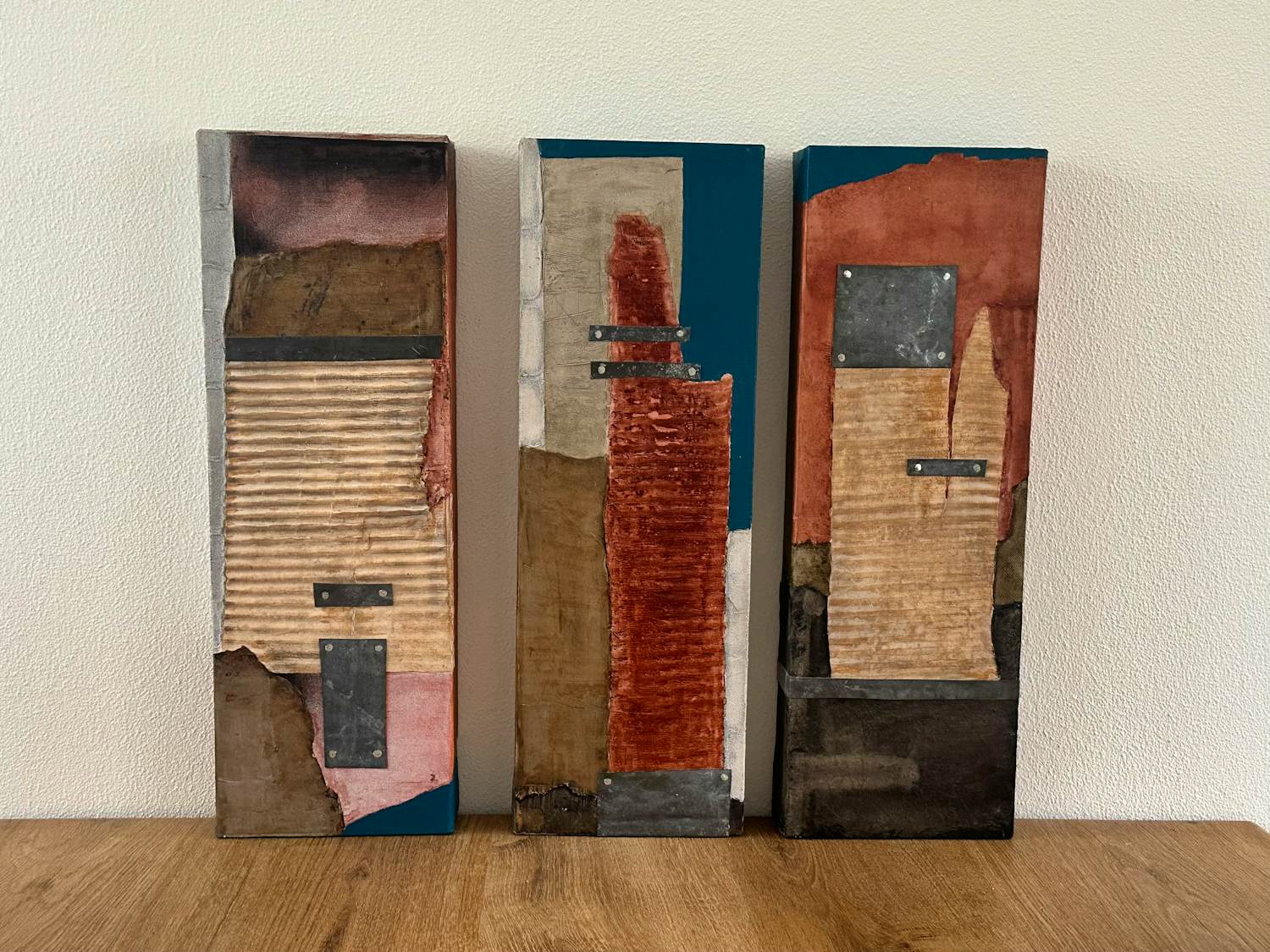 Ageeth Leemkuil - 3-luik compositie 158-159-160 – gemengde techniek – galerie werk – 45x45 cm kopen? Bied vanaf 45!