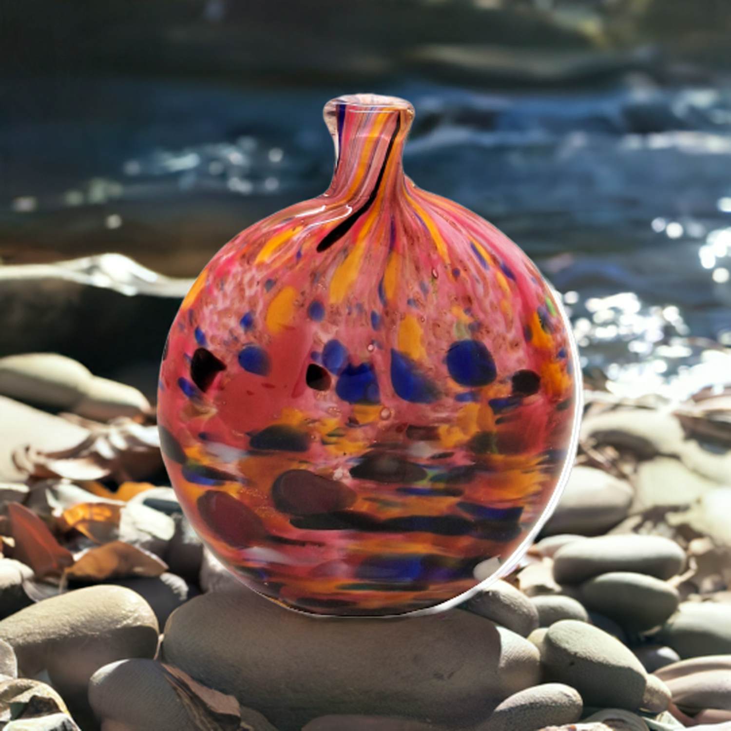 1295 Murano - Murano stijl vaas kleur "Millefiori" verkocht voor € 20!