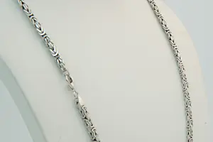 60 - Lang (65cm) & massief 1e gehalte (925/1000) zilveren "konings" ketting kopen? Bied vanaf 90!