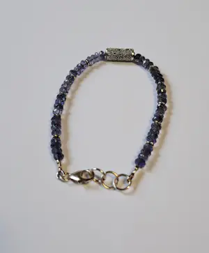 Buy Nieuwe Armband van natuurlijke blauwe  facetgeslepen saffieren? Bid from 70!