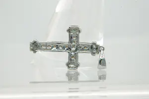 23 - Fraai 14 krt wit-goud & ca 0.12ct diamanten kruishanger kopen? Bied vanaf 160!