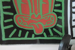 Niet of onleesbaar gesigneerd - Glazen schaal "Red Haring" - Dick Frizzell (NZ) kopen? Bied vanaf 1!