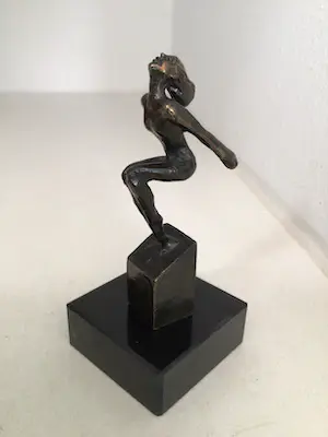 Corry Ammerlaan - Sculptuur “ VRIJHEID “. Gesigneerd kopen? Bied vanaf 1!