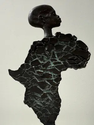 Eric Claus - bronzen sculptuur | 'Afrika' | 1988 kopen? Bied vanaf 20!