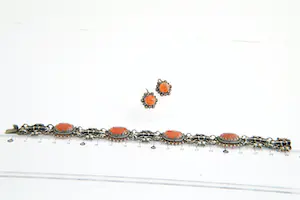 22- ca. 1930 1e ghlt zilver SET armband en paar oorschroeven met Carneool kopen? Bied vanaf 60!