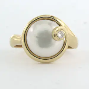 14k geel gouden ring bezet met parel en briljant geslepen diamant kaufen? Bieten Sie von 260!