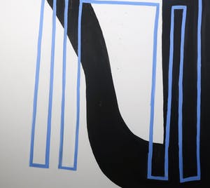 Klaas Gubbels - Acryl op doek, Stilleven met tafel, kan en fles - Ingelijst (Zeer groot!!) kopen? Bied vanaf 6000!