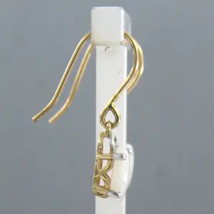 Gele oorhangers (BWG) met opaal en single cut geslepen diamant 0.02ct kopen? Bied vanaf 50!