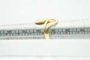 49- Aparte "golvend" vormgegeven hoog gehalte 22 Krt gouden fantasie ring kopen? Bied vanaf 340!