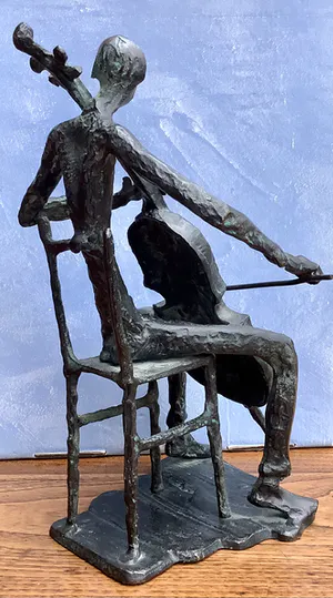 Brons (Onbekend) - Cello speler kopen? Bied vanaf 200!