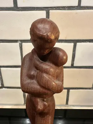 Harald Isenstein - Moeder met kind kopen? Bied vanaf 200!