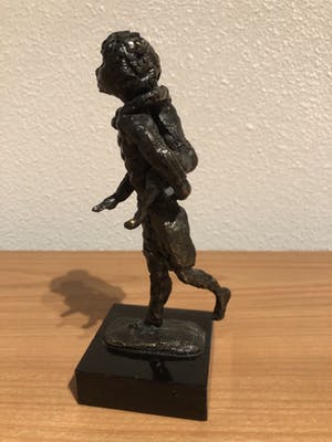 Astrid Veldhuyzen-Koppen - Prachtig beeld moeder met kind kopen? Bied vanaf 50!