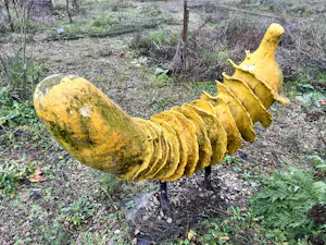 Onbekend - abstract geel werk uitgevoerd in polyester - kunstenaar onbekend kopen? Bied vanaf 250!