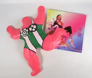 Niki de Saint-Phalle - Lot - Inflatable Nana en Tentoonstellingscatalogus Pop Star Art The Netherlands kaufen? Bieten Sie von 1!