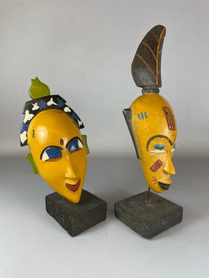 Yoruba - 2 African Yoruba passport masks - Nigeria. kopen? Bied vanaf 15!