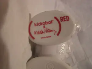 Keith Haring - Kidrobot 7inch (Red) Special Edition kopen? Bied vanaf 100!