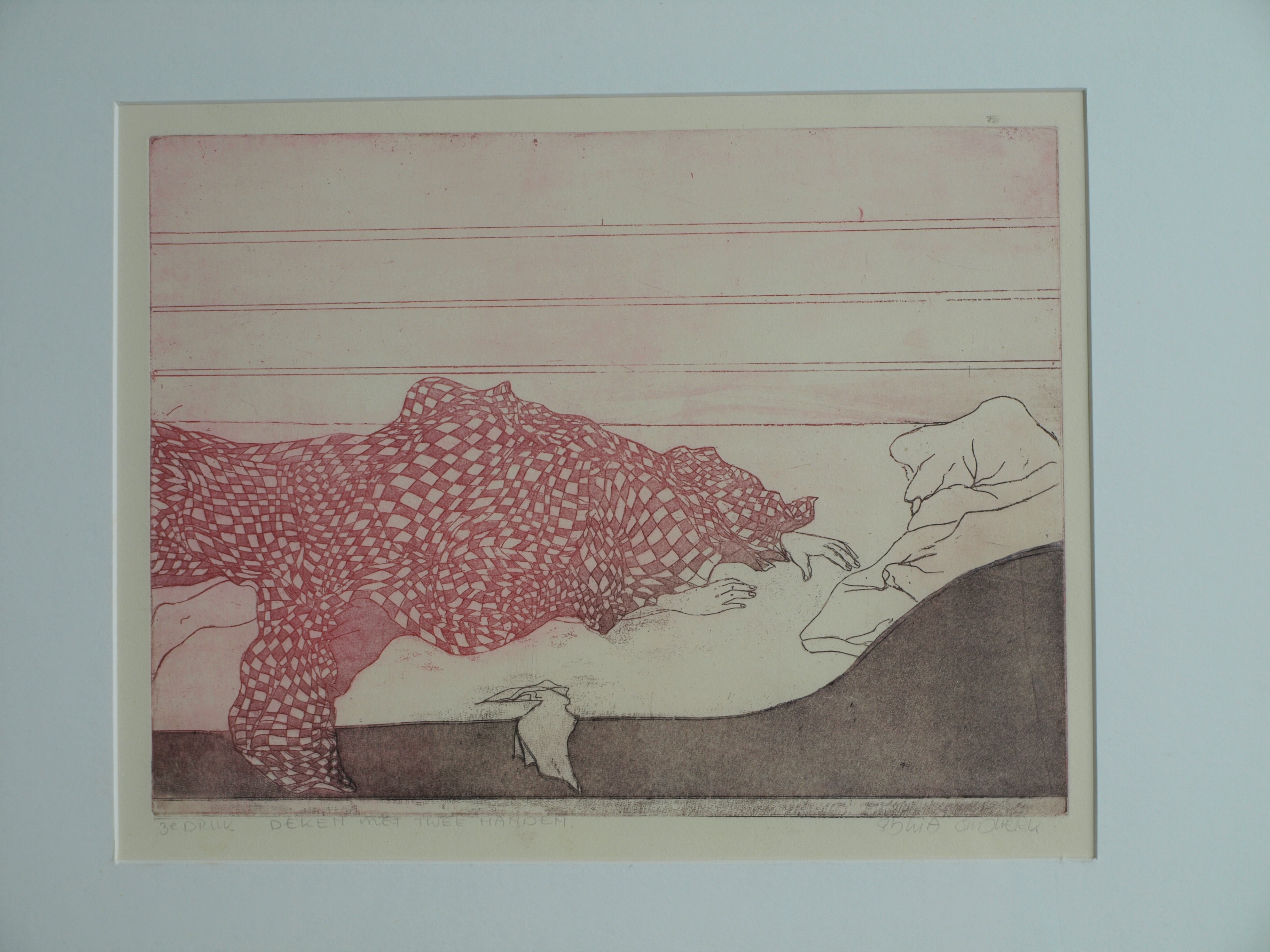 Sylvia Oudkerk - Ets en aquatint , Deken met twee handen – gesigneerd & ingelijst – ca 1977  kopen? Bied vanaf 1!