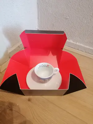 illy Art Collection - illycaffe For Teatro Stabile Friali-Venexia Giulia espresso cup kopen? Bied vanaf 325!