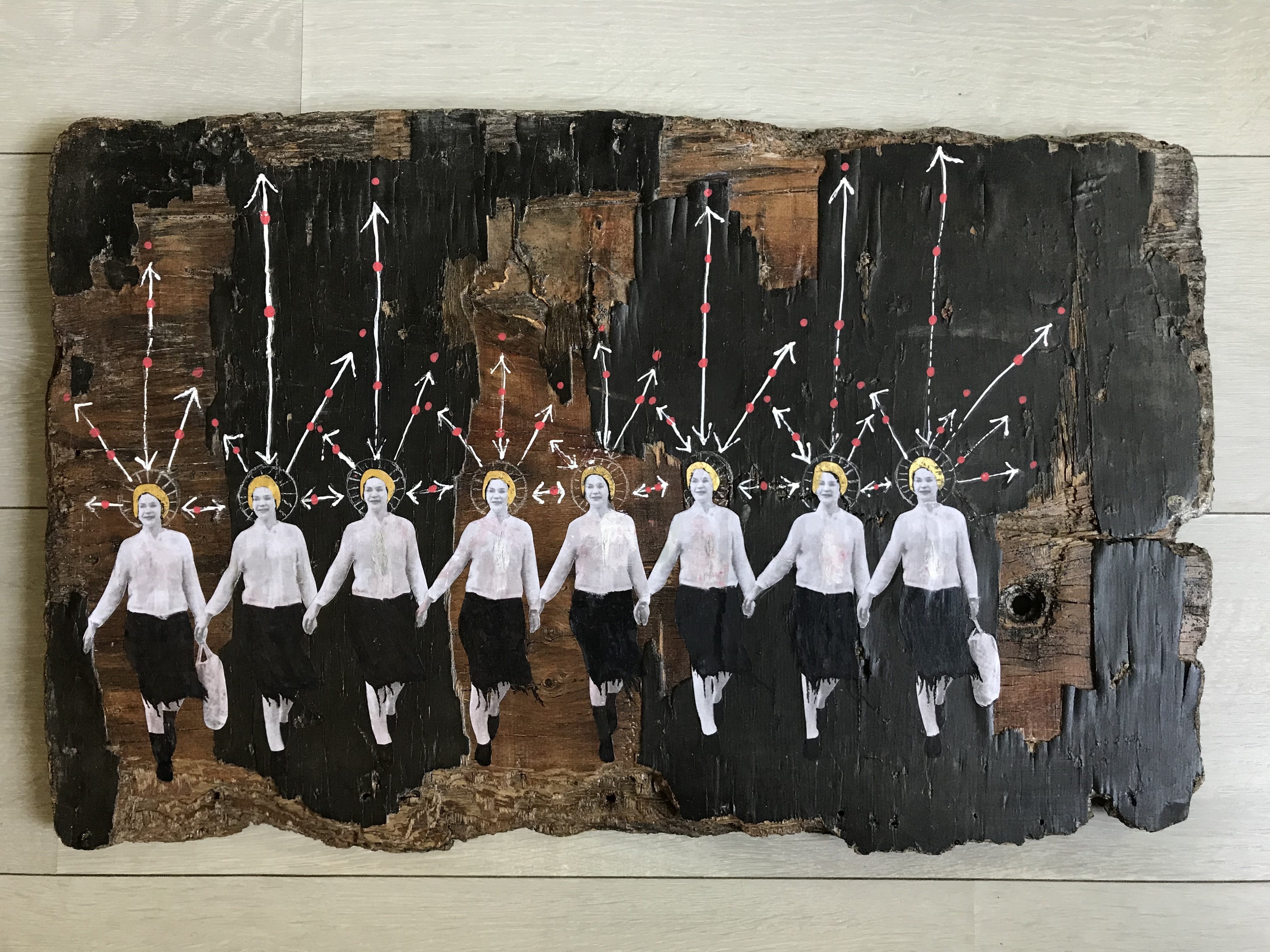 Shila Oringer - "Girls' - Mixed Art/ Collage op hout. verkocht voor € 140!