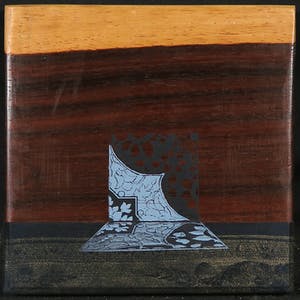 Willy Van Sompel - Stof en hoogdruk op hout, Zonder titel kopen? Bied vanaf 35!