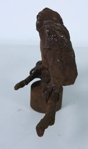 Paul Beckers - Twee sculpturen van hout, ijzer en terracotta, Vogels (ibis en uiltjes) + boek! kopen? Bied vanaf 250!