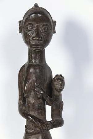 Yoruba - Houten beeld van moeder met kind op heup kopen? Bied vanaf 1!