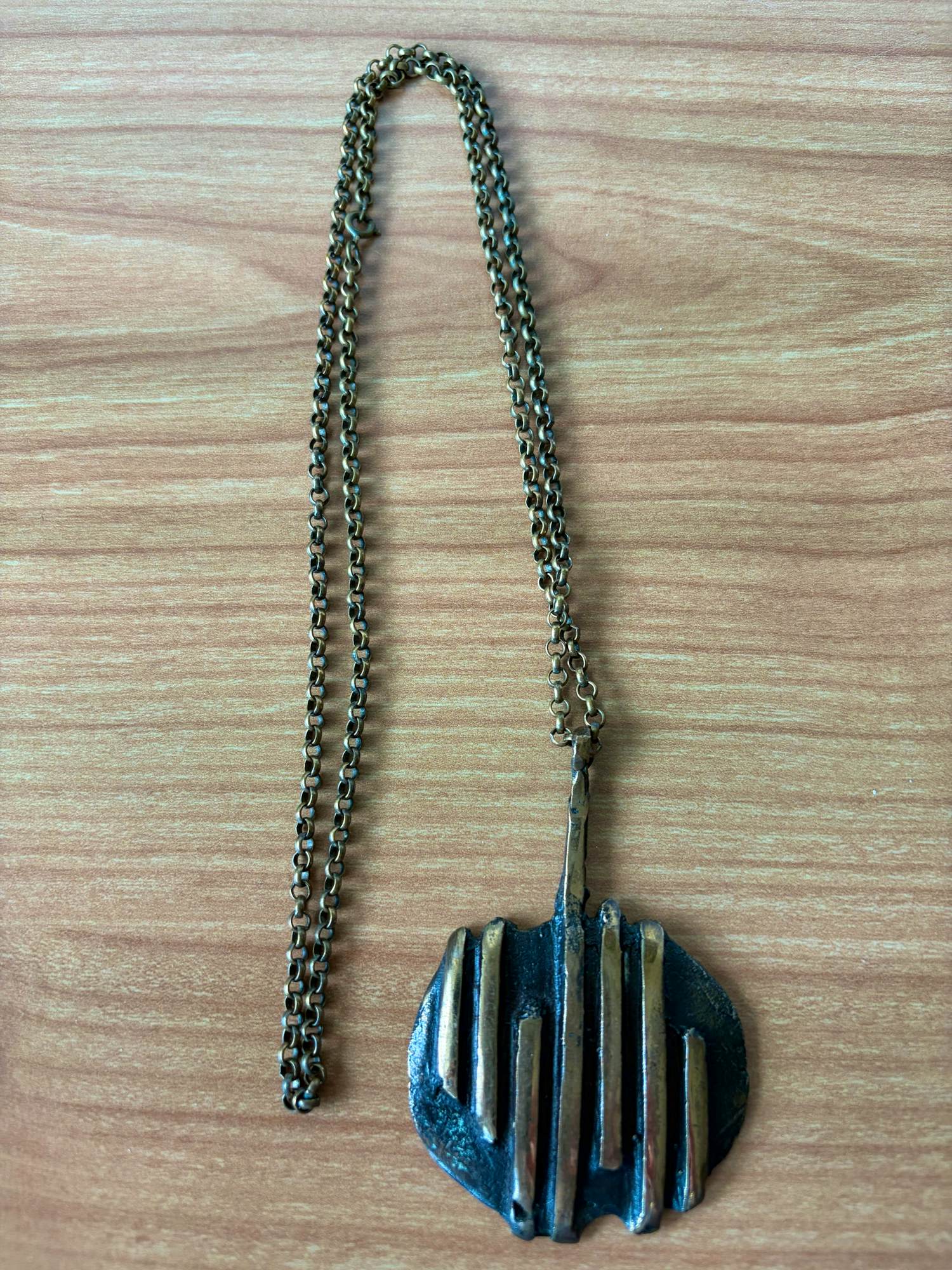 Harrie Lenferink - Prachtige bronzen hanger met originele ketting. kopen? Bied vanaf 125!