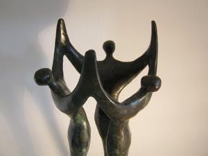 Corry Ammerlaan - Samenwerking op Niveau - grootste versie in brons - 45 cm kopen? Bied vanaf 400!