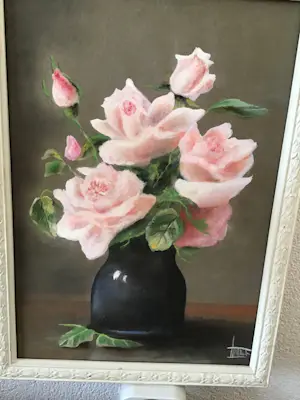 Niet of onleesbaar gesigneerd - Schilderij roze rozen in vaas, gemengde techniek, gesigneerd kopen? Bied vanaf 1!