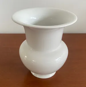 KPM - Witte porseleinen Fidibus vaas ontwerp Karl Friedrich Schinkel (1820) kopen? Bied vanaf 1!