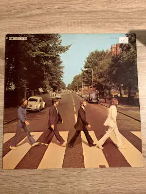 The Beatles - Abbey road kopen? Bied vanaf 75!