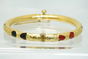 21 - Gedeeltelijk 20 karaats geelgouden armband met kunststof kern kopen? Bied vanaf 720!