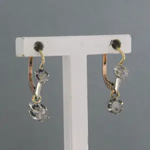 Goud met zilver oorhanger bezet met roos geslepen diamant 0.10ct F/G - P kopen? Bied vanaf 130!
