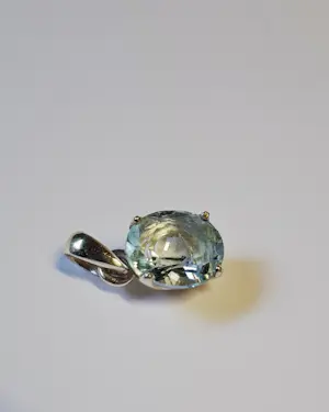 Nieuw zilveren hanger met 1 karaats briliantgeslepen topaas . kopen? Bied vanaf 85!