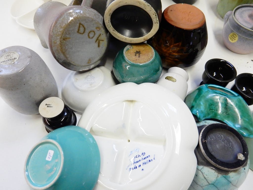 Potterie Ravelli - Collectie puntgave keramiek: Jaap Ravelli e.a. : Meydam, Delfos, Huizen, Zenith kopen? Bied vanaf 30!