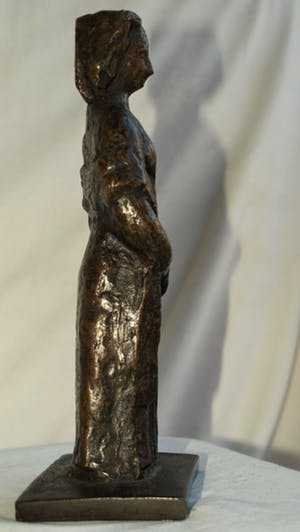 Brons (Onbekend) - Oud bronzen beeld , “Vrouw” – Uit nalatenschap van Herman van den Eerenbeemt kopen? Bied vanaf 1!