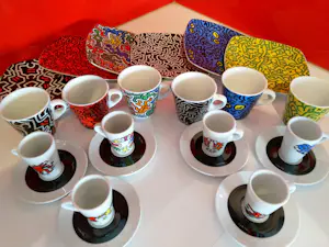 Keith Haring - Tognana servies 24 delig porselein kopen? Bied vanaf 500!